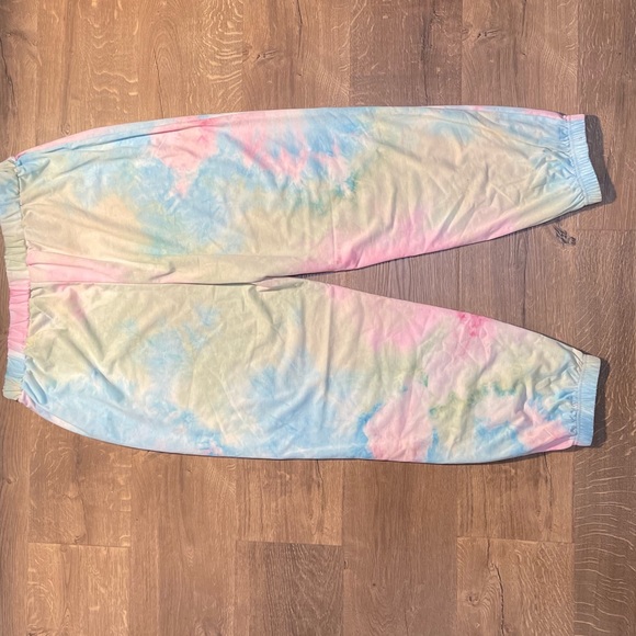 Sweatpants - Picture 2 of 3